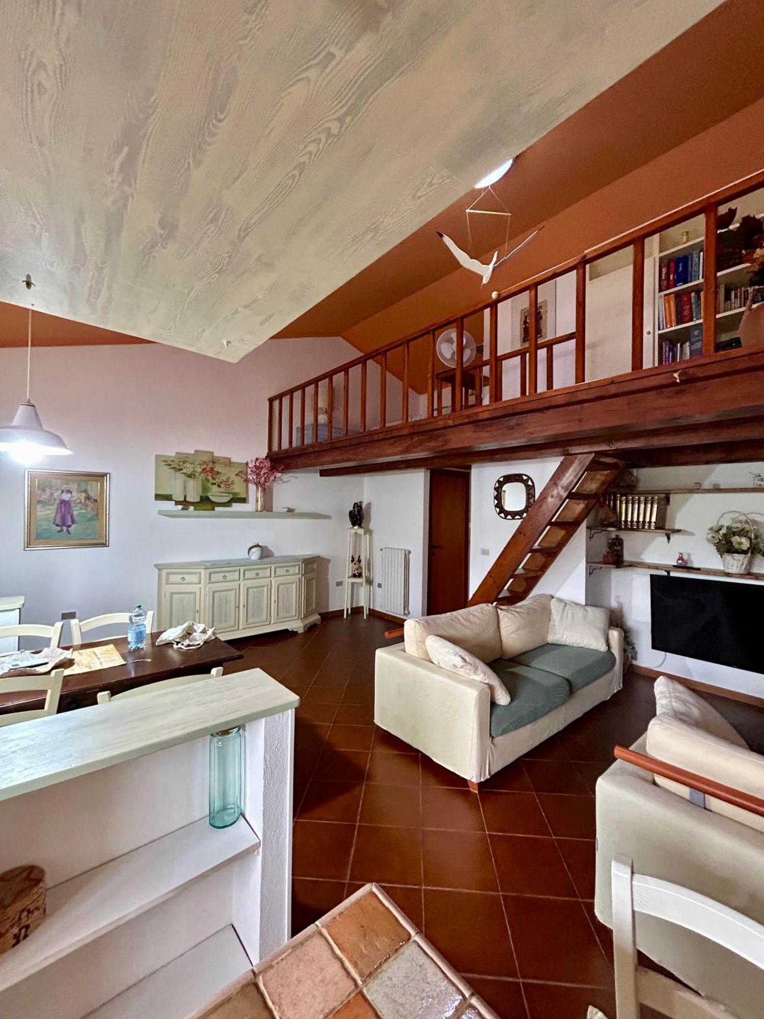 Amazing House 10 Min By Car From The Beach Olbia Exterior foto